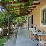 Apartment Rania-apartments 2 Argostoli (Kefalonia)